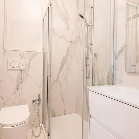 게스트하우스 Dell'artista - Con Bagno Privato In Storica *