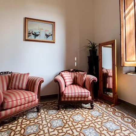 Dell'artista - Con Bagno Privato In Storica 게스트하우스 피렌체